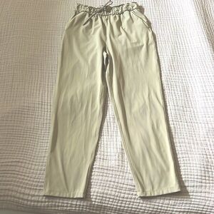 Lululemon Stretch High Rise 7/8 Length Pant 25" in Trench color